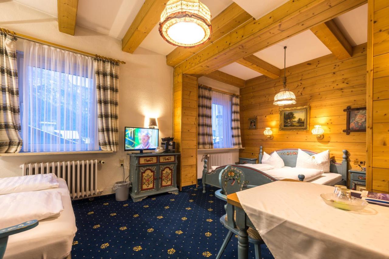 Hotel Garni Almenrausch Und Edelweiss Garmisch-Partenkirchen Zewnętrze zdjęcie