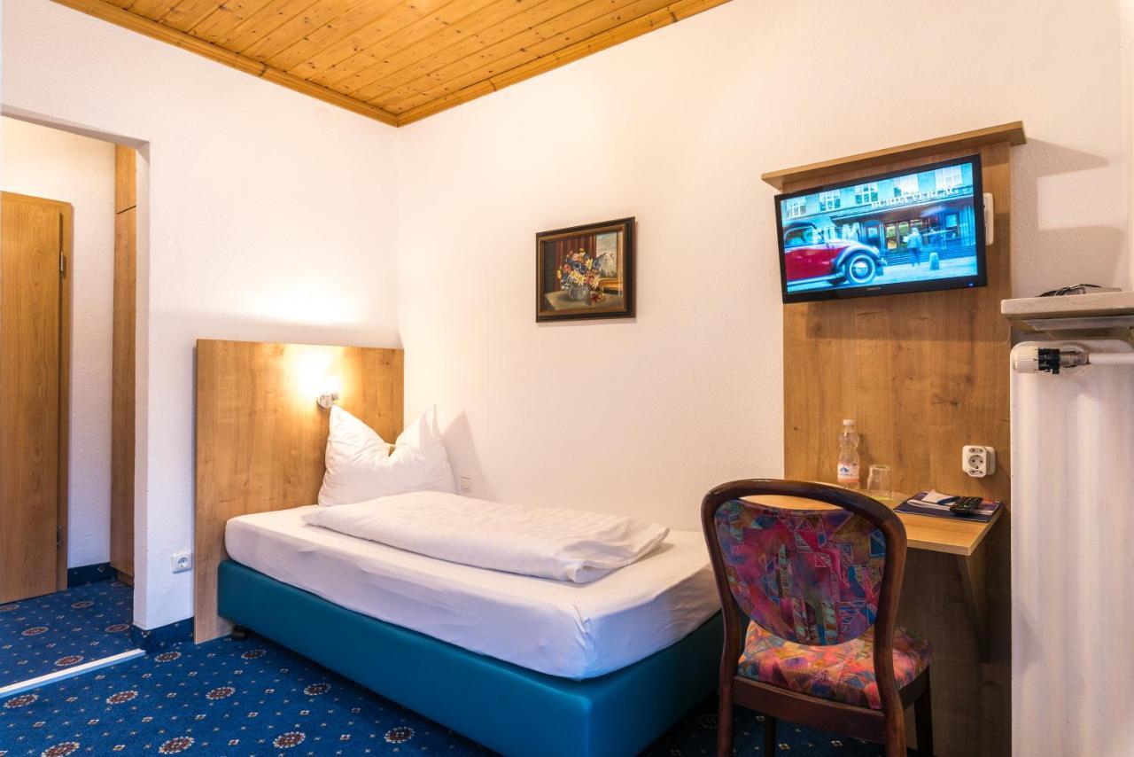 Hotel Garni Almenrausch Und Edelweiss Garmisch-Partenkirchen Zewnętrze zdjęcie