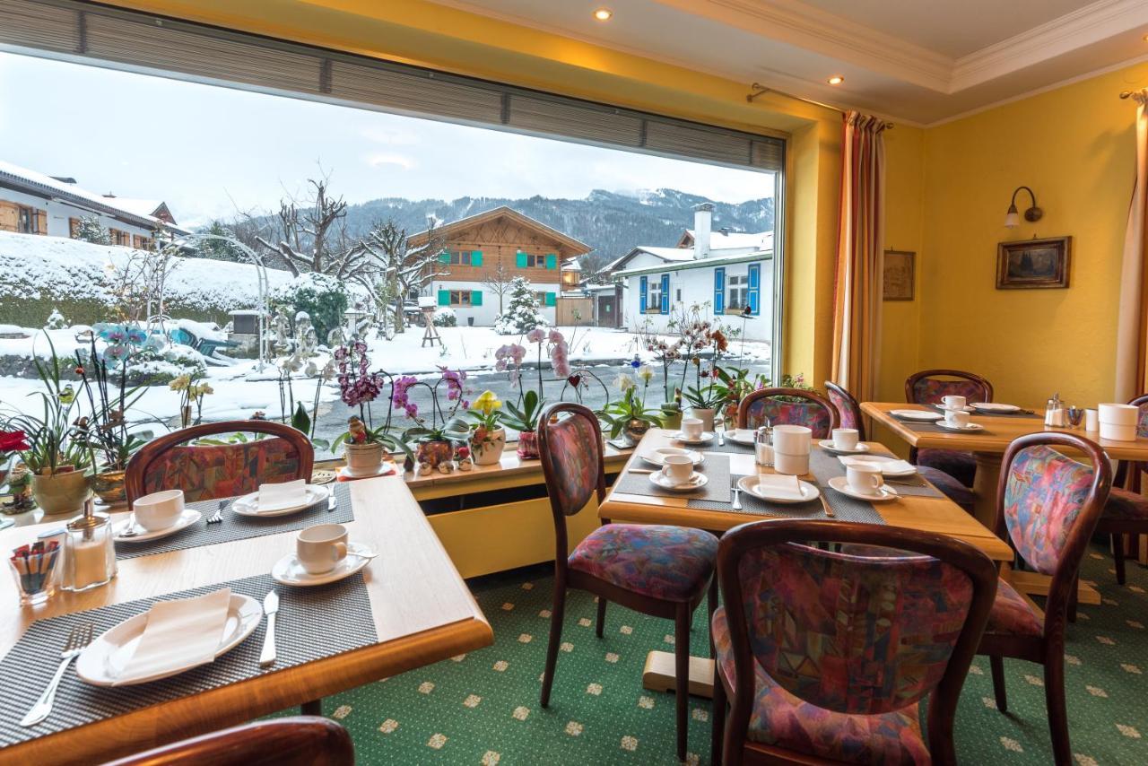 Hotel Garni Almenrausch Und Edelweiss Garmisch-Partenkirchen Zewnętrze zdjęcie